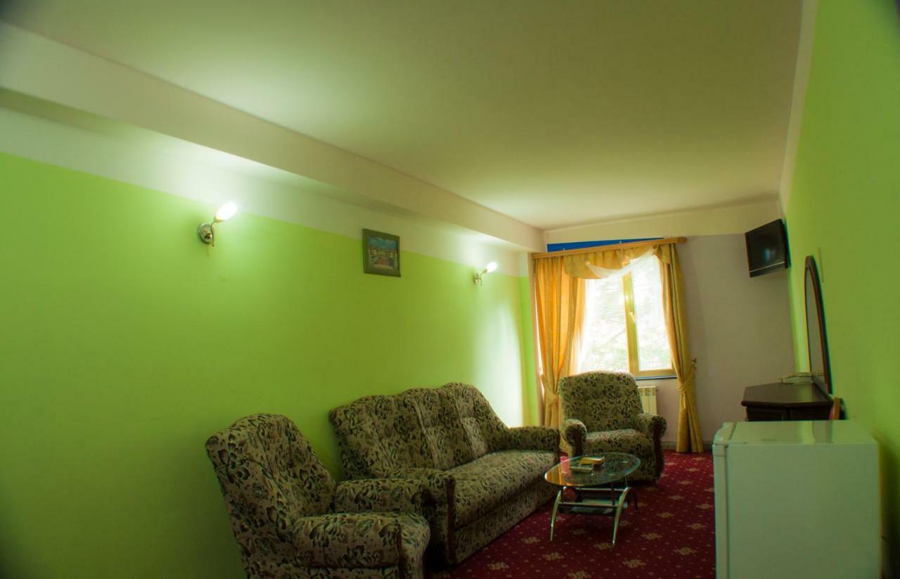 Vosku Ashxarh Hotel Tsaghkadzor Luaran gambar